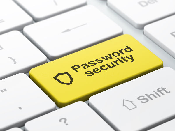 Long random password can secure you from hacking: Expert