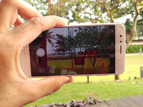 10 things that Honor 8 can do but an Apple iPhone 7 can’t