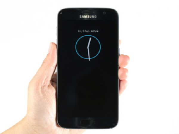 Samsung Galaxy S7 Edge brilliantly fills the gap created by Note 7