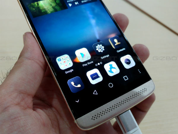 ZTE to launch six smartphones, wearables and other smart products