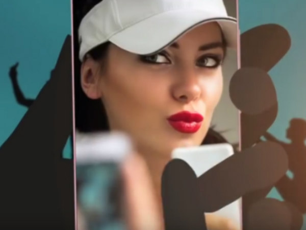 Selfies are a passé: Capture your festive mood with a Mirfie!