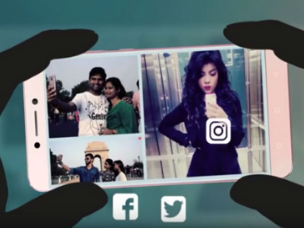 Selfies are a passé: Capture your festive mood with a Mirfie!