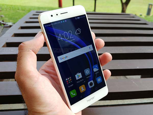 Why Honor 8 is a complete package?