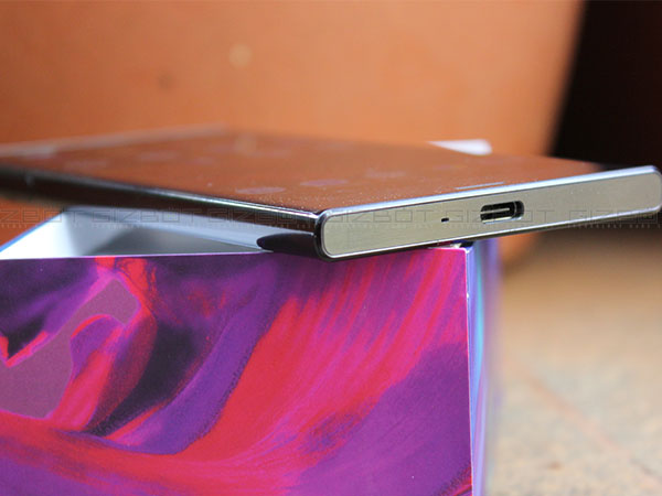 Sony Xperia XZ Review: Great Camera, Decent Performance