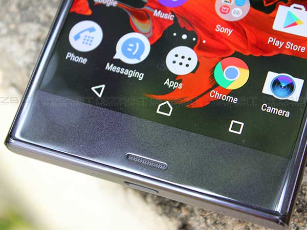 Sony Xperia XZ Review: Great Camera, Decent Performance