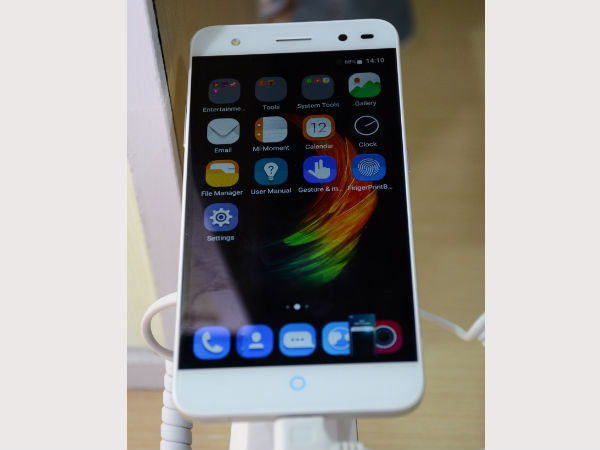 ZTE Outs AXON 7, AXON 7 mini, Blade V7 Lite and VR Technology