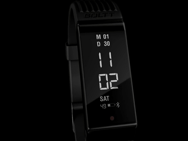 Gizbot: How you aim to sell your products in Indian market-Online, Offline or Hybrid model?