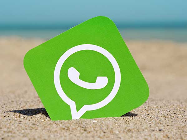 Update WhatsApp to Gold Version Messages is a Fraud