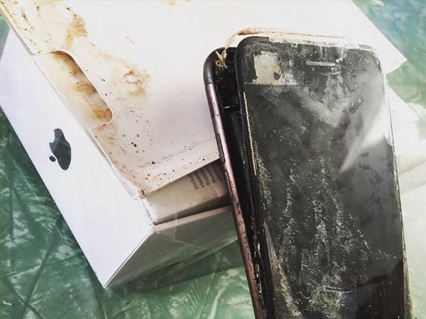 iPhone 7 Burst into Flames