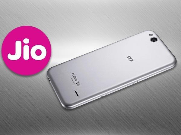 The 4G Smartphone Will be Priced At Rs. 1,000