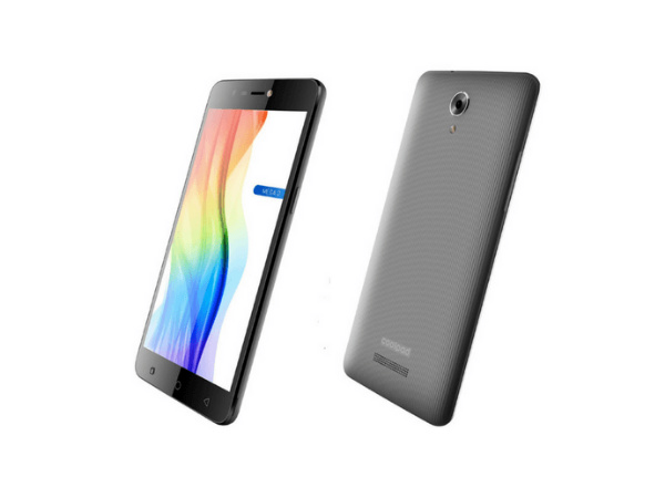 Same 5.5-inch 720p Display 