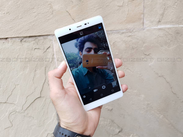 Hyve Pryme with Deca-Core SoC Launched at Rs. 17,999