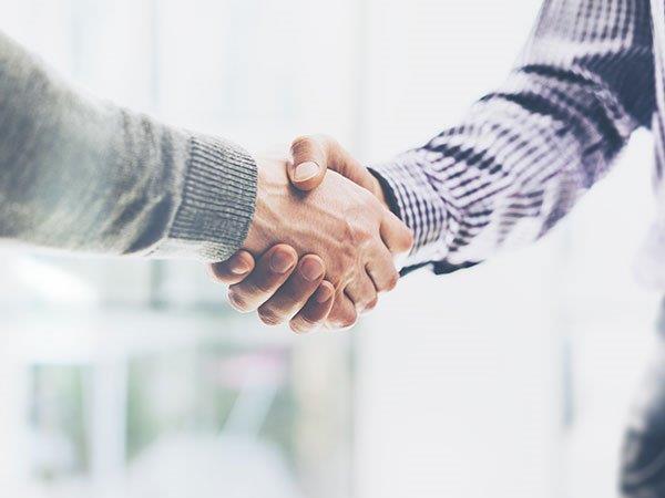 Lenovo and Paytm Join Hands to Enable Cashless Purchases