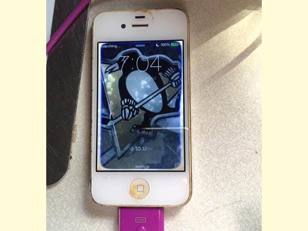 Apple iPhone Survives 18 Months at the Bottom of an Icy Lake 