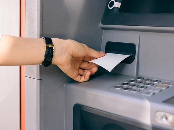 Quick Trick To Spot Nearby ATMs With Cash and Shorter Queues