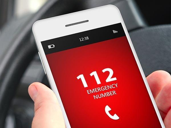 All Mobile Phones in India Must Have Panic Buttons from 2017