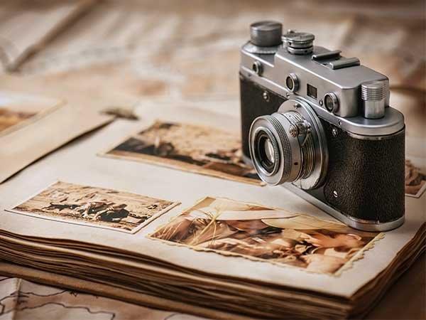 Google PhotoScan App Lets You Digitize Your Old Memories Using Your Sm Google PhotoScan App Lets You Digitize Your Old Memories Using Your Sm