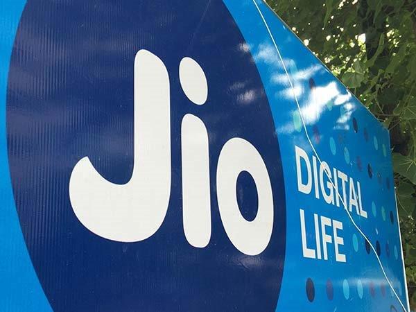 Airtel, Vodafone and BSNL will Now Offer Combo Plans