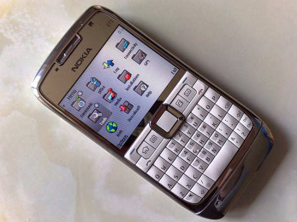 Nokia E71