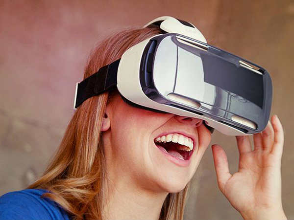 Samsung Gear VR, 2015