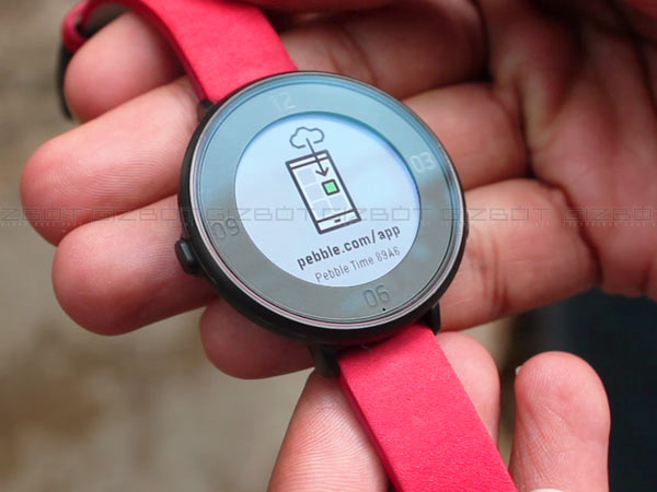Fitbit-Pebble Fitbit-Pebble