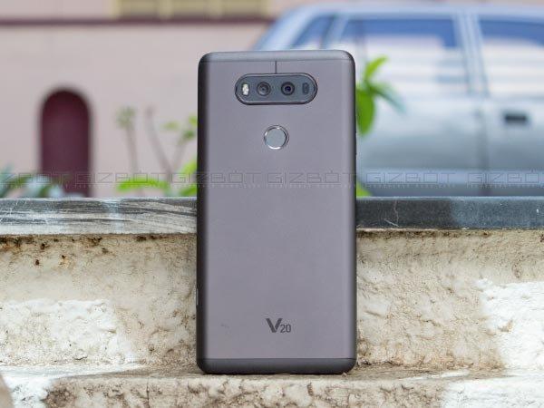 LG V20 Review: The Most Underrated Smartphone of 2016!