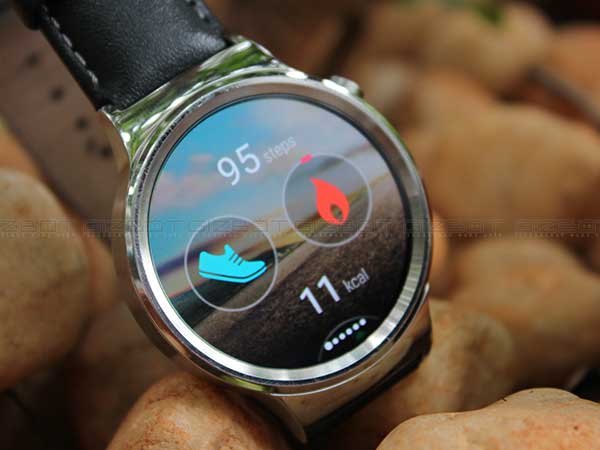 Google to Launch Two Flagship Android Wear Smartwatches in Early 2017