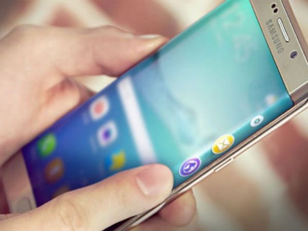 Minimum bezels around the display 