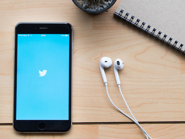 Twitter has huge fake account networks: Report