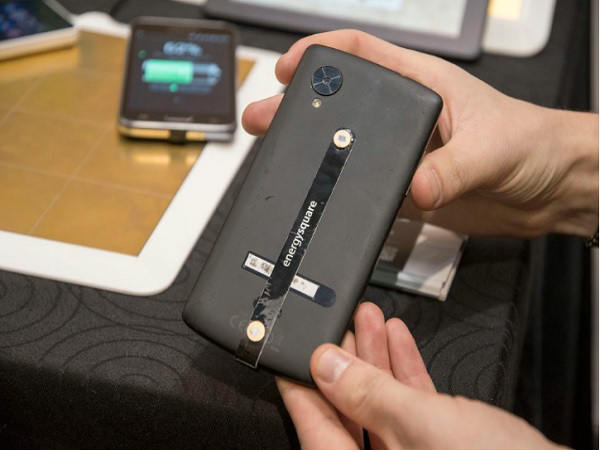 This Sticker Can Add Wireless Charging to Your Smartphone