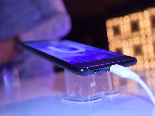 Battery and connectivity 