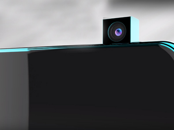 Sliding out selfie camera...