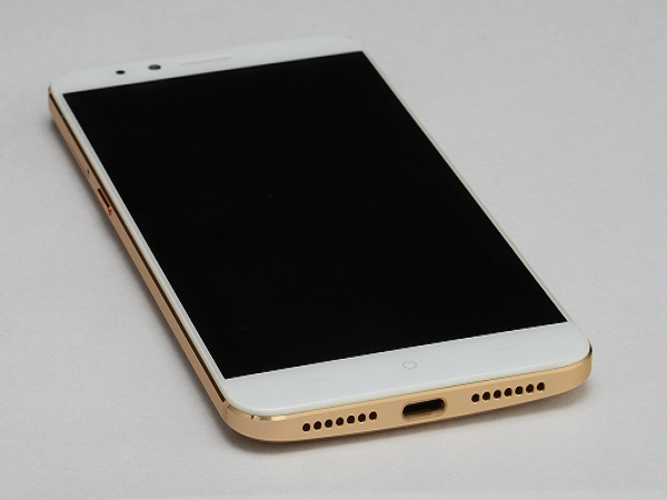 Metal Unibody Design