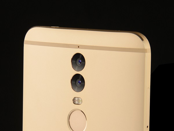 13MP+13MP Dual Rear Camera