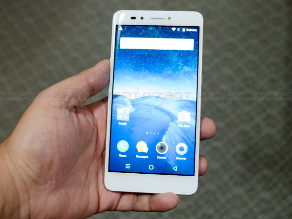 Lava Z25 First Impressions: 'Flagship device' may face some challenges