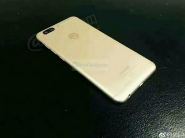 Design resembles iPhone 7 