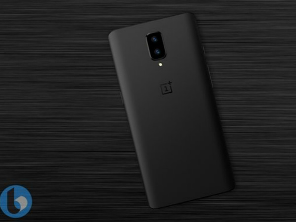 Dual lens rear camera 