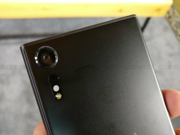 Sony Xperia XZs review