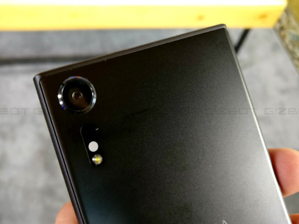 Sony Xperia XZs review