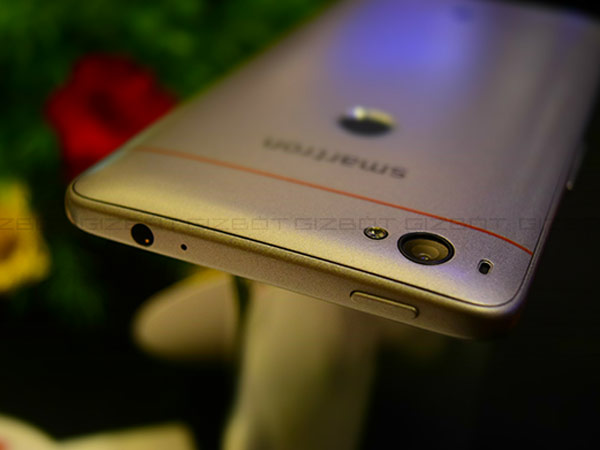 Smartron srt.phone first impression