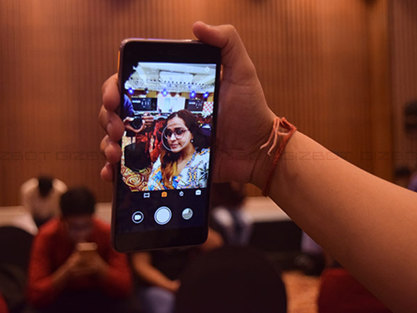 Smartron srt.phone first impression