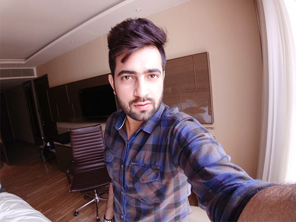 Experience wide-angle selfies in mid-range with the new OPPO F3