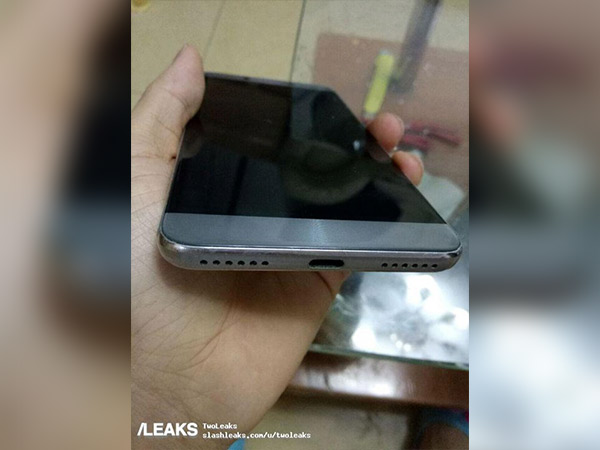 Circular fingerprint scanner 