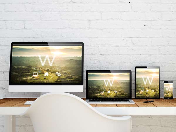 Compatible with both desktop and laptop