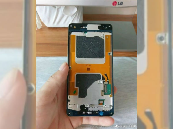 PureView camera at its rear