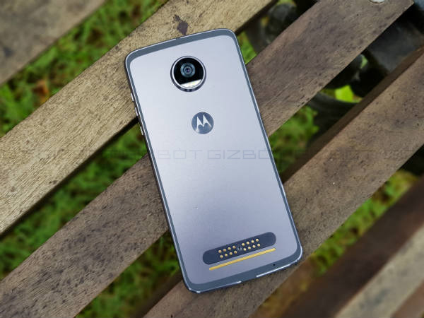 Moto Z2 Play First Impressions: Sleeker and faster Moto Z Play