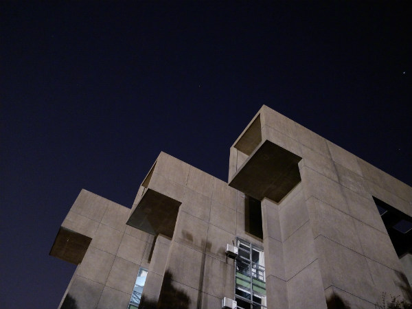 OnePlus 5 night shot camera sample shared by OnePlus CEO