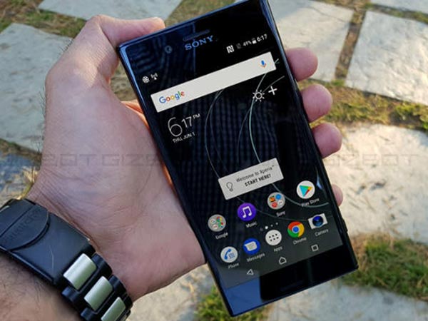 Battery and Connectivity 