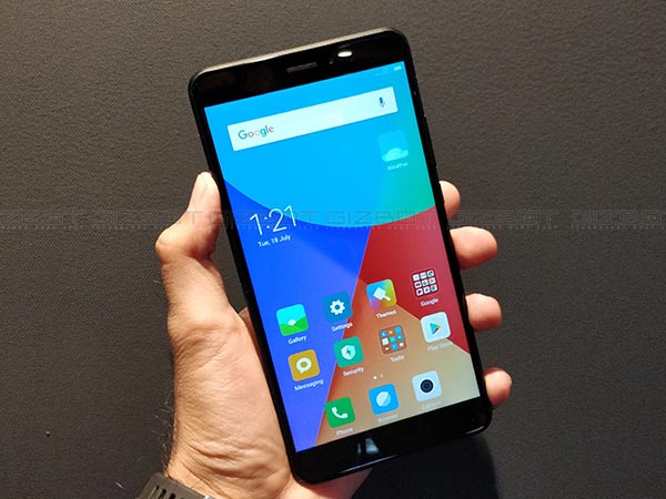 Display: 6.44-inches Full HD screen with Gorilla Glass 3 protection