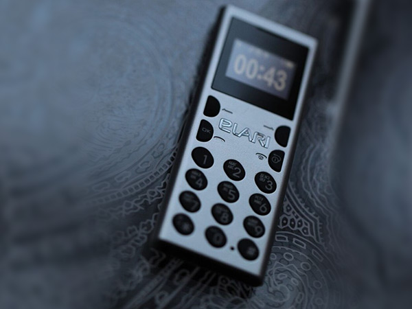 NanoPhone C, world’s smallest phone launched in India at Rs. 3,940 NanoPhone C, world’s smallest phone launched in India at Rs. 3,940